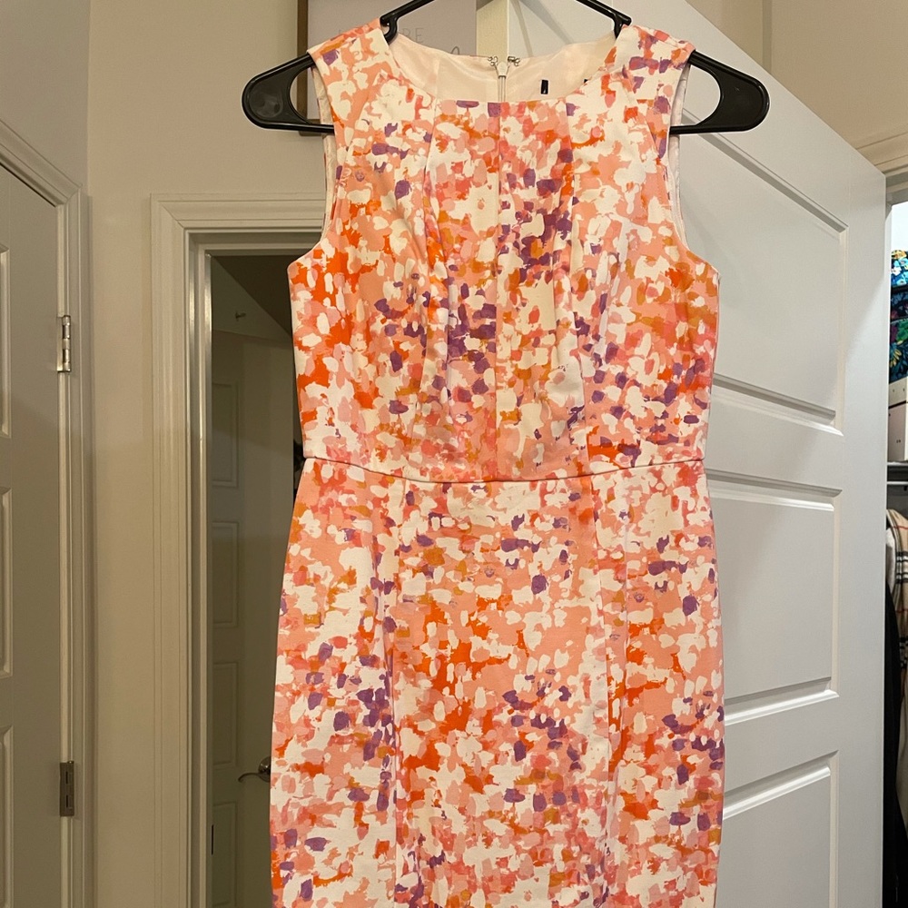 Pretty dress!